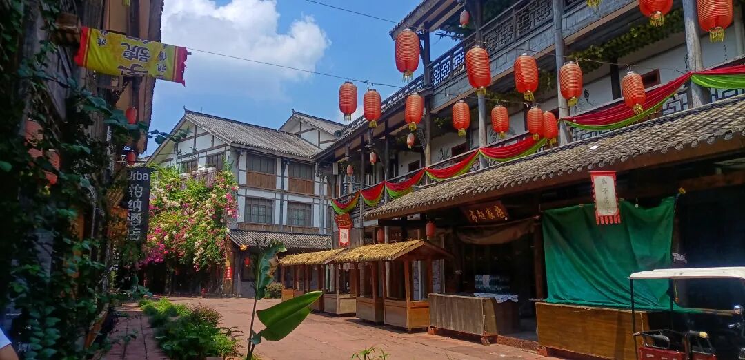 尧坝武侠小镇全新业态布局说明暨招商交流会——打造成渝首个全沉浸式武侠江湖全域度假目的地