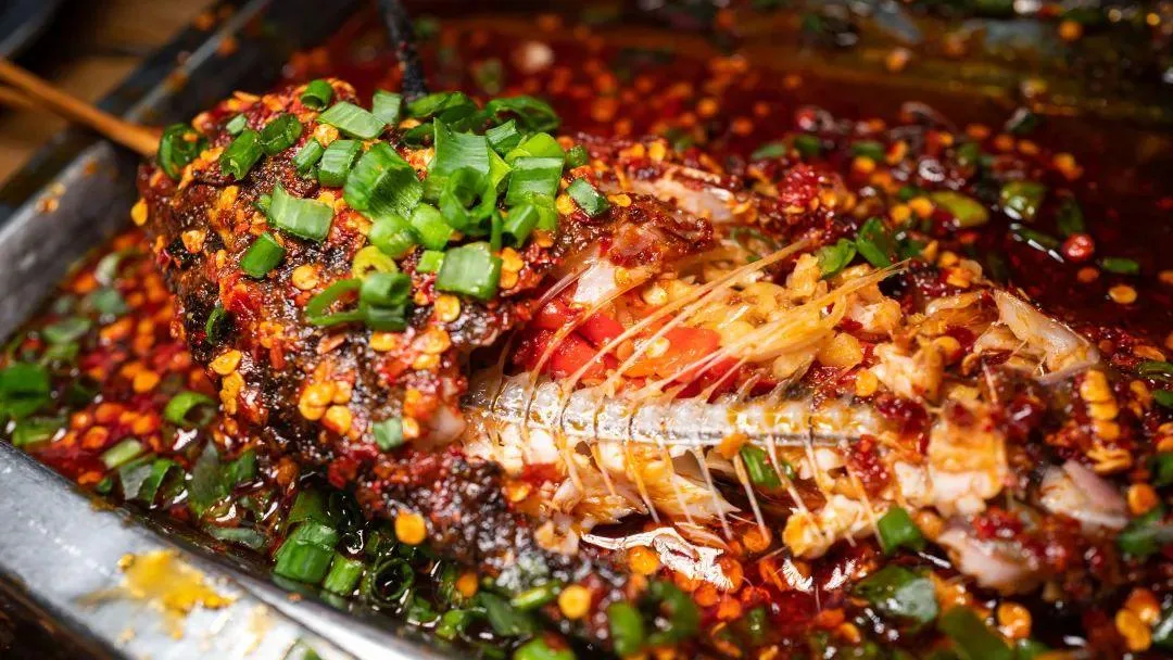 没有一只兔子能活着离开自贡 没有一个人能吃完走得动路