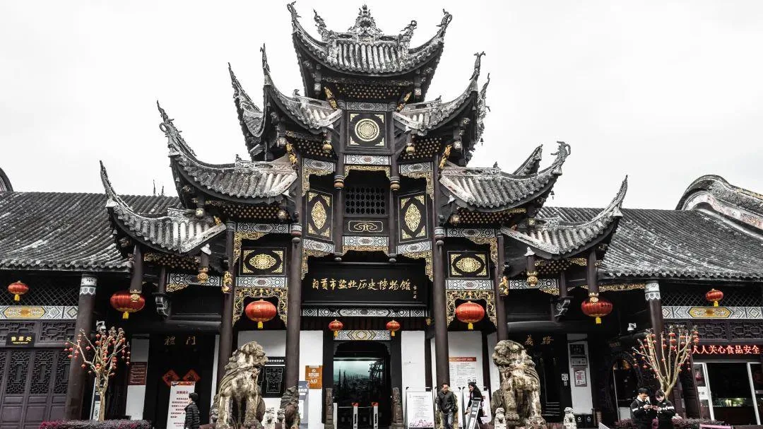 没有一只兔子能活着离开自贡 没有一个人能吃完走得动路