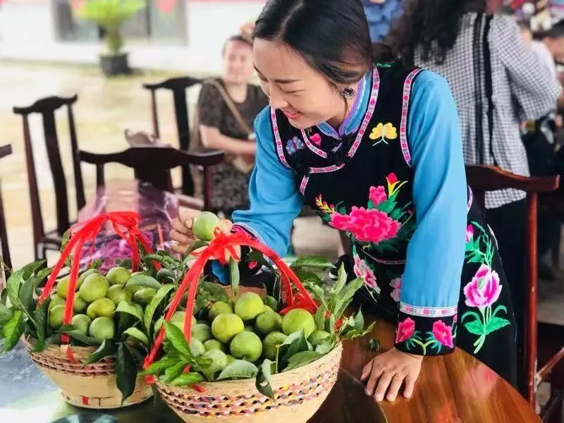 微信图片_20230118153208.jpg 石椅羌寨让乡村旅游更有“羌”调