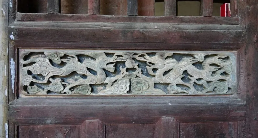 芙蓉四季鱼泉寺寻古 鱼跃山泉中,深山古寺幽
