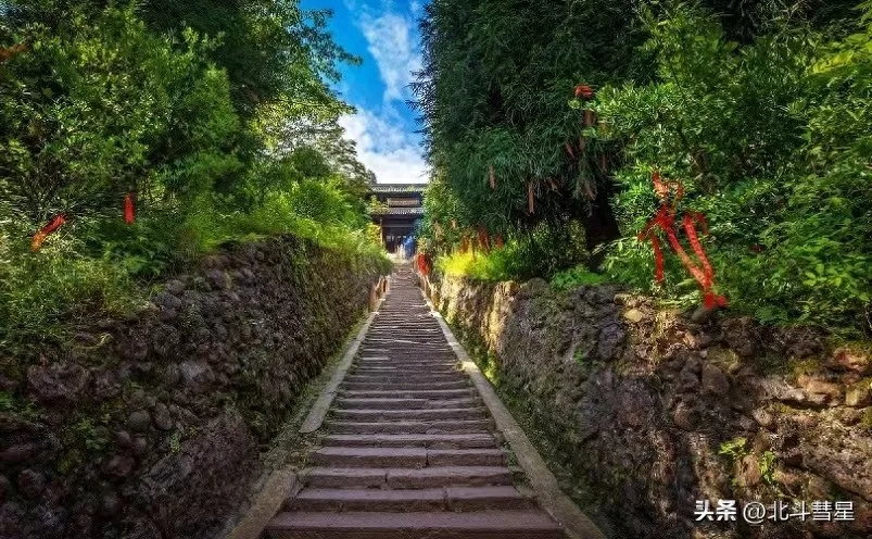 四川十大必玩景点,你去过几个?
