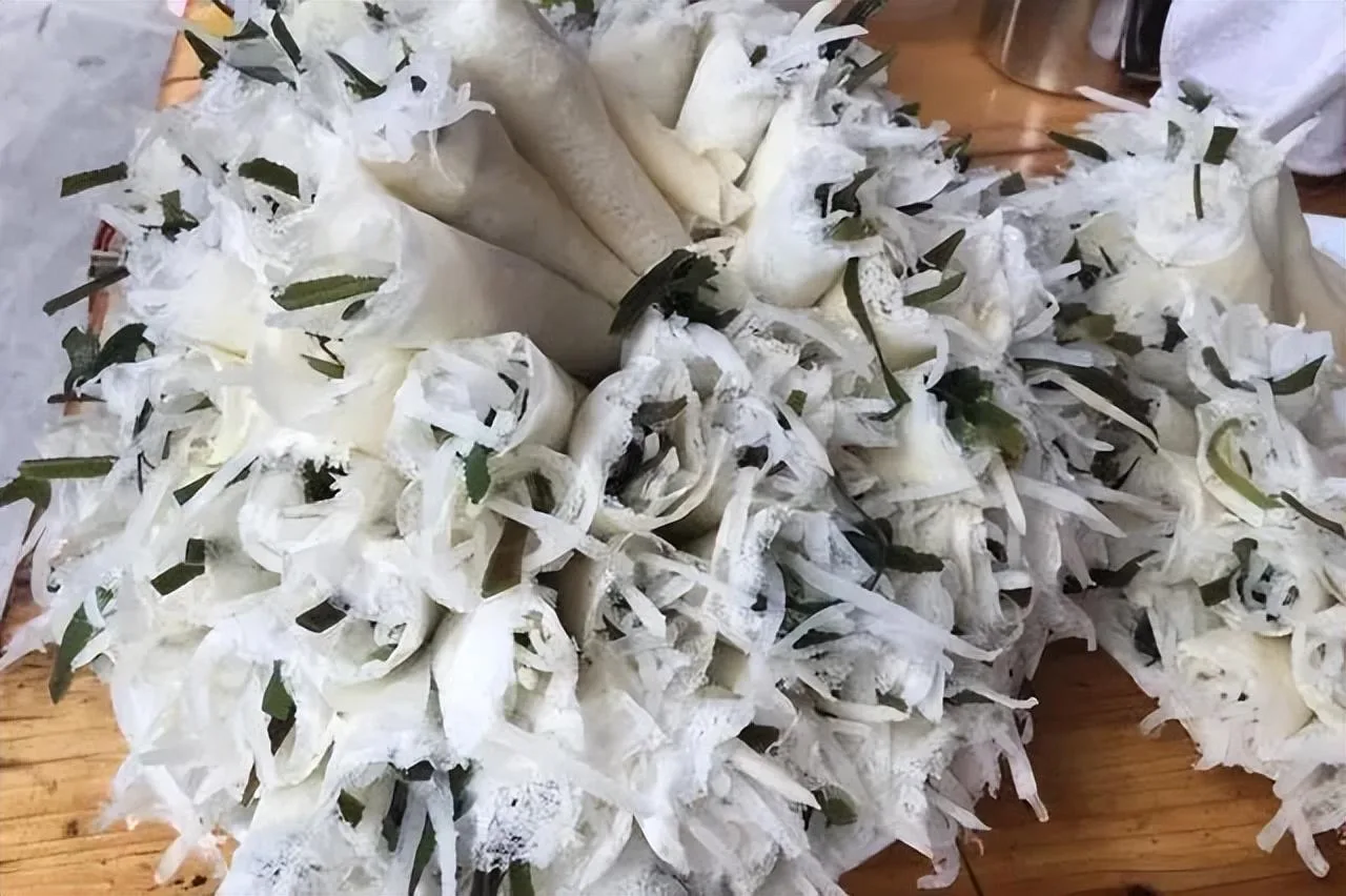 有一种舌尖上的乡愁,叫“叙永葱葱卷”