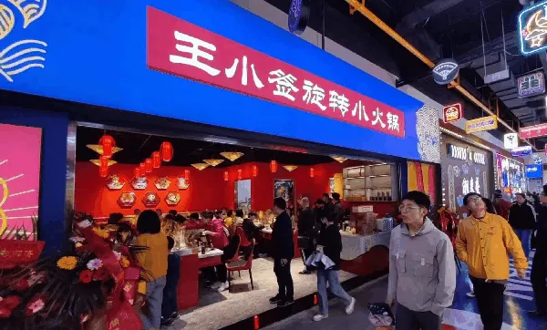 来宜宾必逛的小吃街,从街头吃到巷尾!
