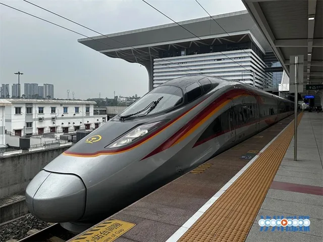 泸州→北京高铁首发！京津冀、长三角、粤港澳三大城市群实现直达