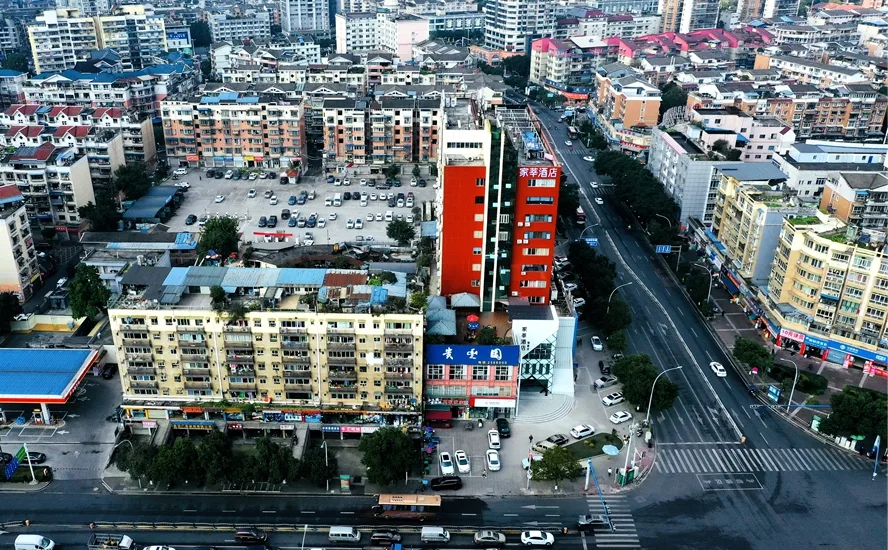 家莘酒店荣耀登场:龙马潭区新地标,树立高端商旅住宿新标杆