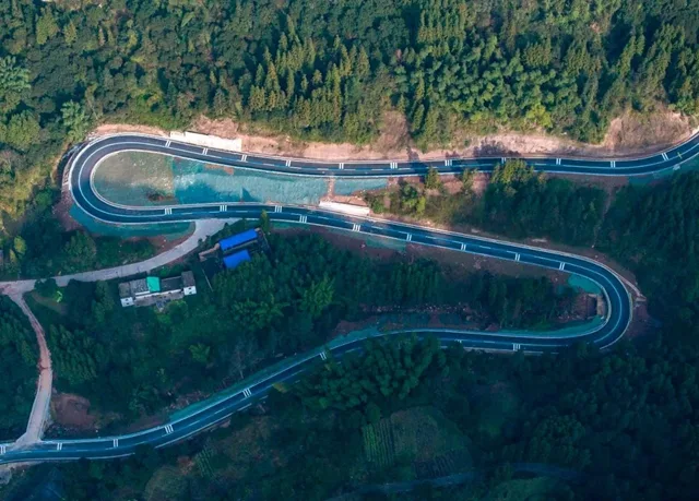 泸州这条乡村公路美出圈!(图8) 8.jpg