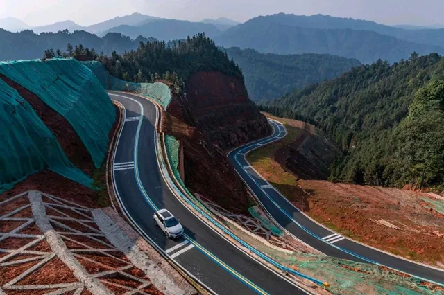泸州这条乡村公路美出圈!(图12) 12.jpg