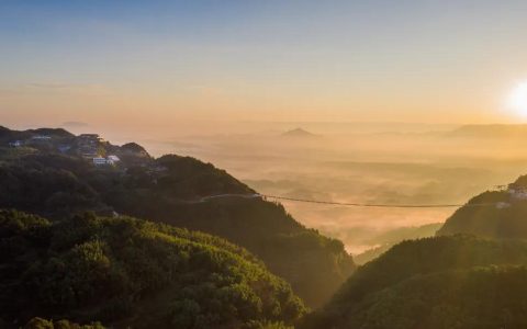 龙卦山·半山云舍：禅意中式民宿，隐逸山水间的诗意栖居