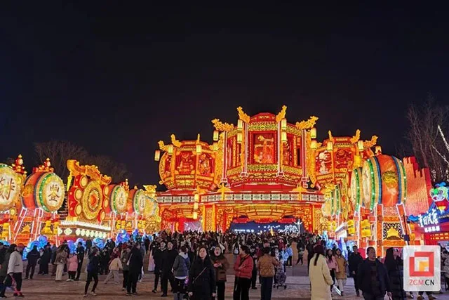 自贡：中华彩灯大世界连续四天全省榜首！