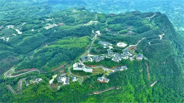 千元大奖等你来 法王寺龙卦山第二届全民登山节开启报名通道!(图7) 7.jpg