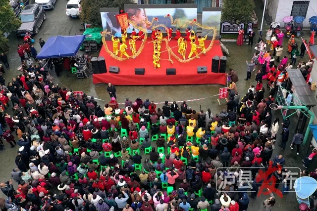 热闹!泸县上千人相约龙贯春会