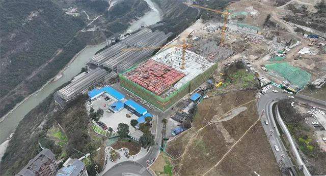 总投资4亿元!泸州古蔺县二郎镇黄金坝“空中酒店”正在建设中……