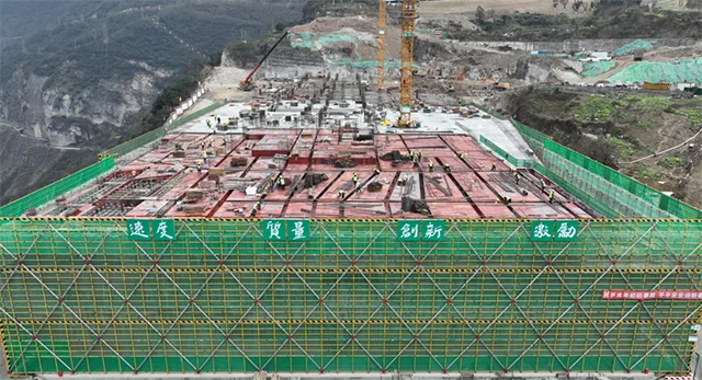 总投资4亿元!泸州古蔺县二郎镇黄金坝“空中酒店”正在建设中……