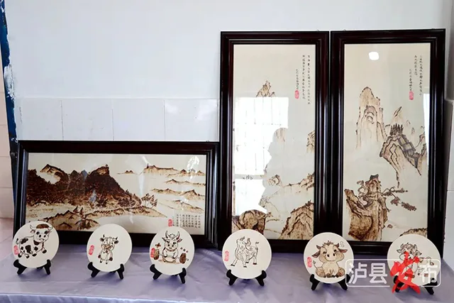 木板上作画，葫芦上生花，泸县这个烙画社团超有趣