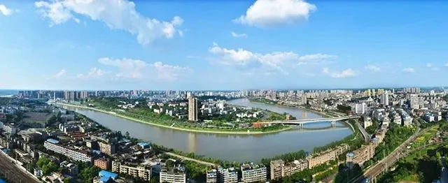 快来!跟着荣昌“卤鹅哥”解锁不一样的内江