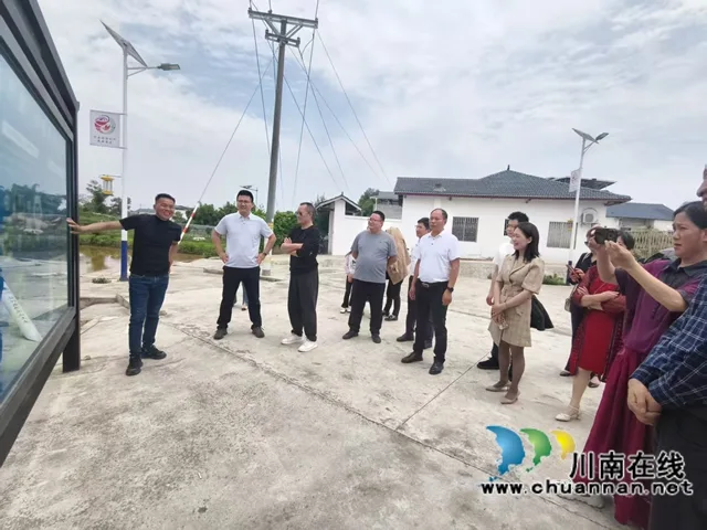 践行“四力”助推乡村振兴 | 泸州市新联会新媒体分会开展主题调研暨授牌仪式
