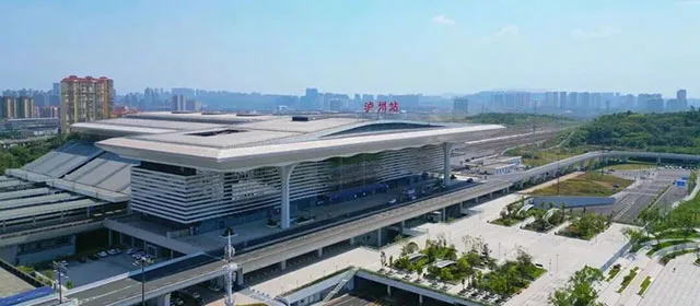 出行无忧|泸州高铁、机场、客运站公交出行指南请收好!