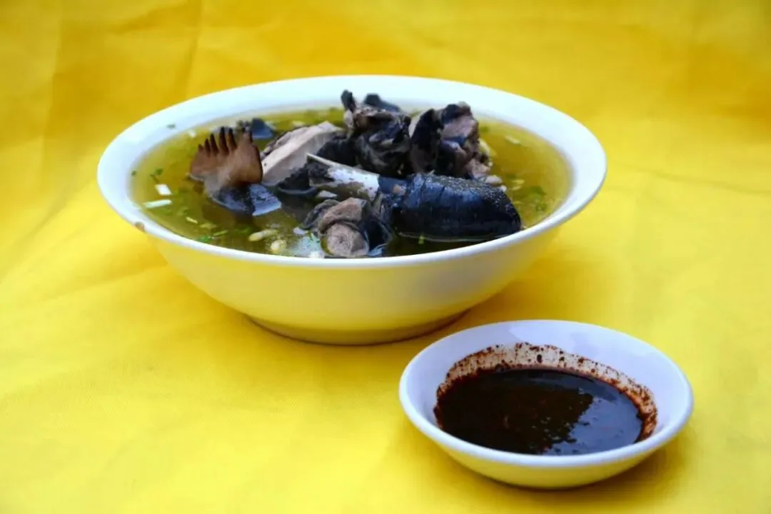 泸宜一日漫游｜追非遗伞韵，赴万亩竹海，解锁川南治愈时光