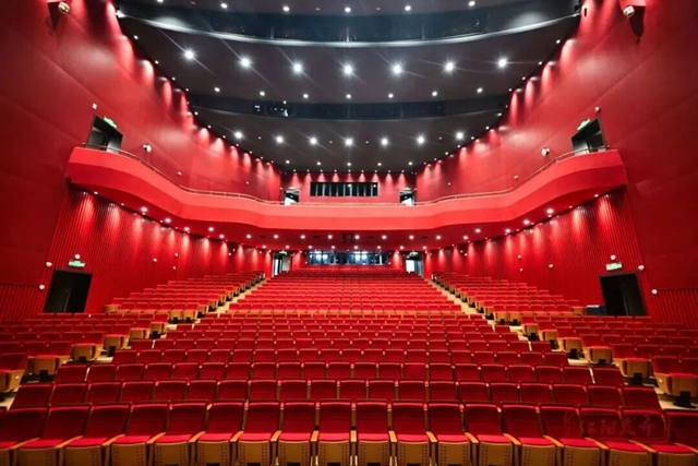 定了!7月4日,泸州这座大剧院首演(图2) 剧院2.jpg