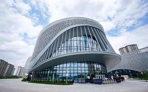 中演院线落子泸州，川南最大综合剧院投用