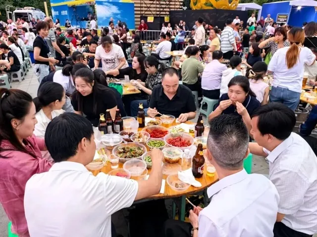 9天不打烊!泸县丰收节夜市开摊,满满本土丰收味道等你来尝